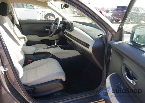 2023 Honda Hr-V Awd Lx z USA, uszkodzony, nr VIN 3CZRZ2H36PM702753